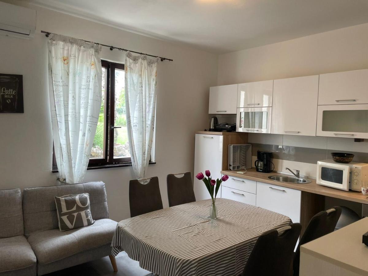 Apartment Greta Labin  Bagian luar foto